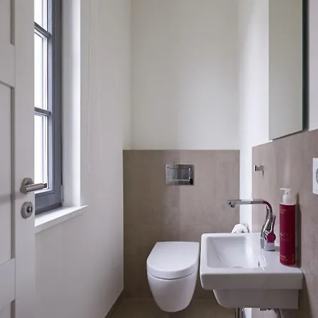 Reetland Am - Premium Reetdachvilla Mit 2 Schlafzimmern, Sauna Und Kamin E22 Dranske